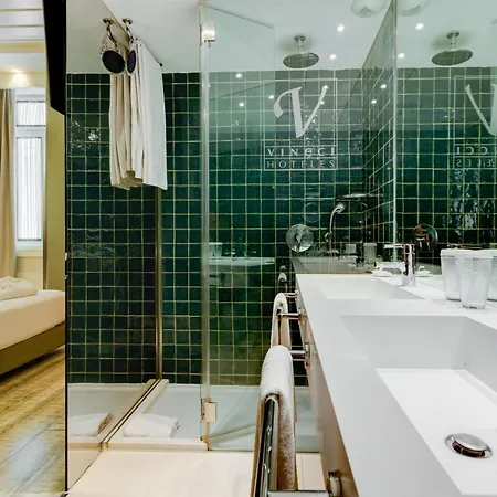 Hotel Vincci Baixa 4*