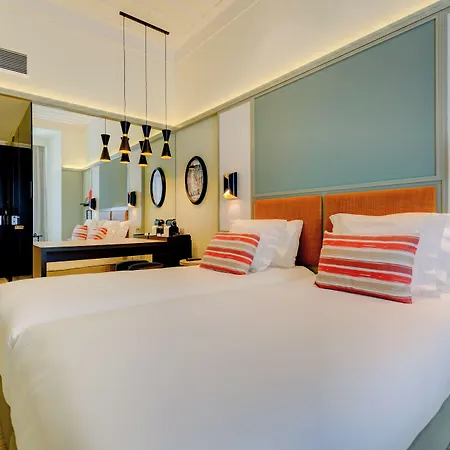 Отель Vincci Baixa Лиссабон