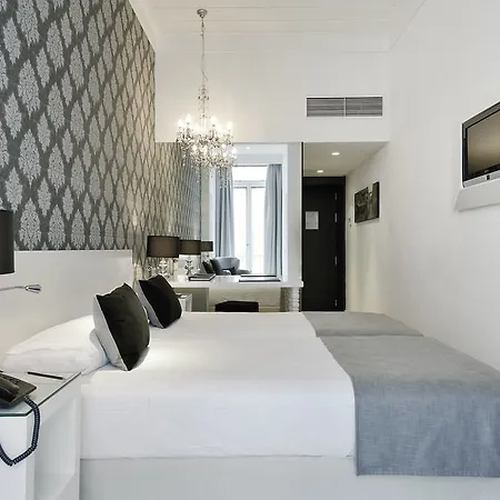 Отель Vincci Baixa 4*