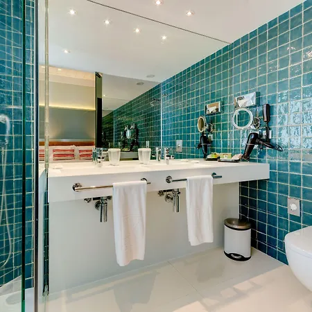 Vincci Baixa Hotel 4*