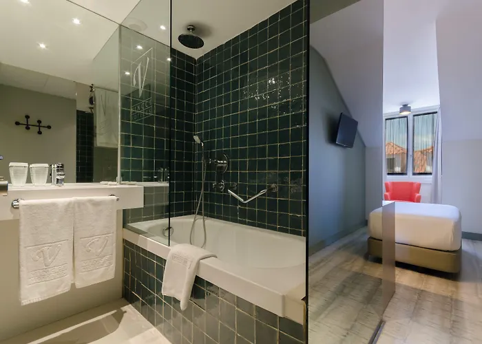 Vincci Baixa Hotel 4*