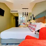 Vincci Baixa Hotell