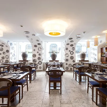 Vincci Baixa Hotel