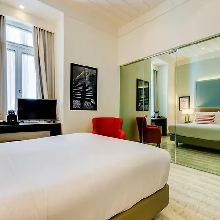 Hotel Vincci Baixa 4*